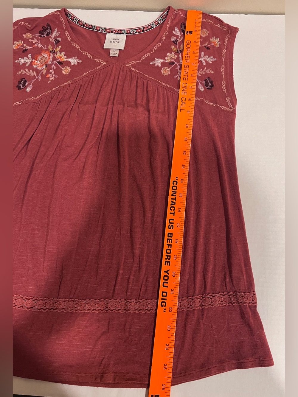 Knox Rose Sleeveless Boho Floral Embroidered Tunic Peasant Top Blouse Festival M - Picture 15 of 15